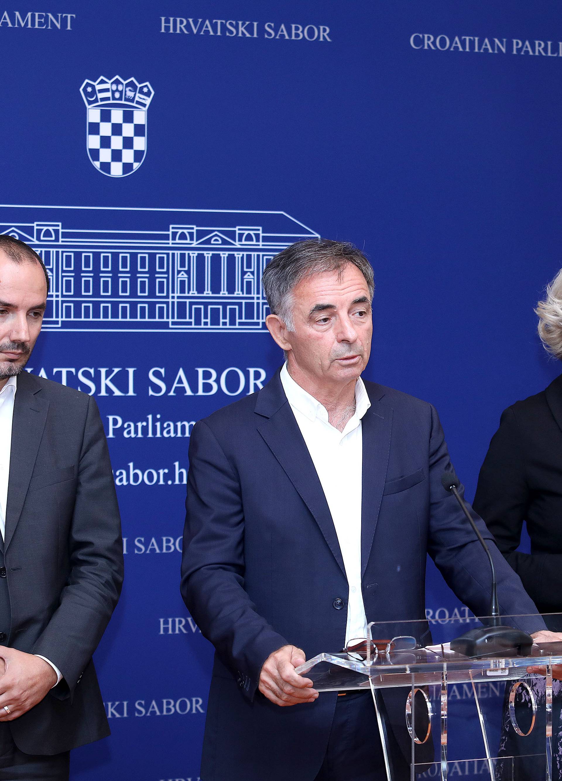 Zagreb: Pupovac se oglasio o zahtjevima braniteljskih udruga