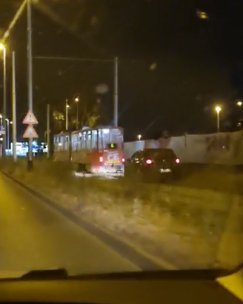 VIDEO Kad narastem bit ću tramvaj: U Zagrebu pogrešno skrenuo pa vozio po tračnicama
