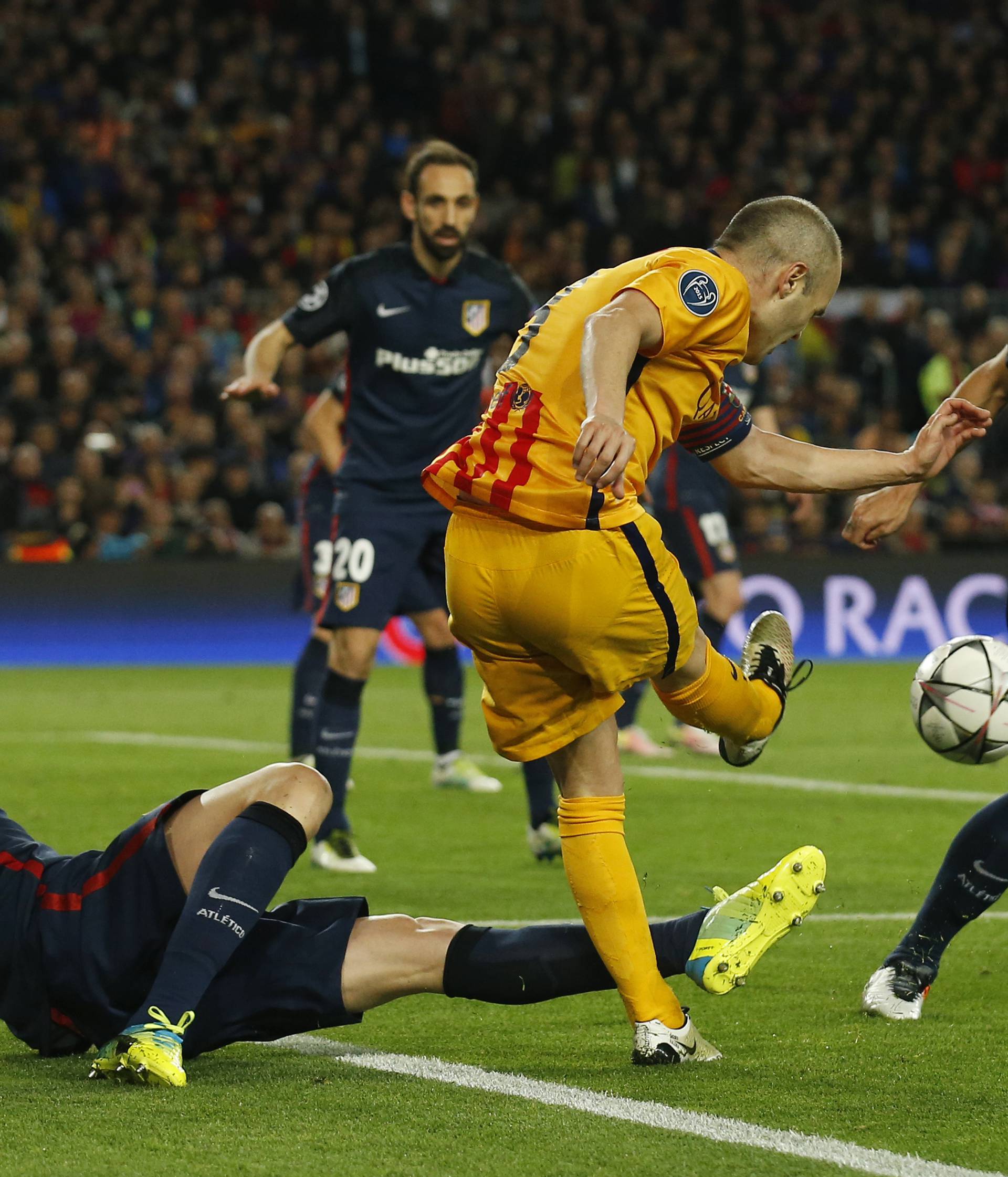 FC Barcelona v Atletico Madrid - UEFA Champions League Quarter Final First Leg