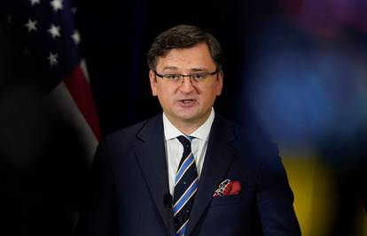 Šef ukrajinske diplomacije: Američke sankcije Rusiji su snažne ako je to "prvi potez"