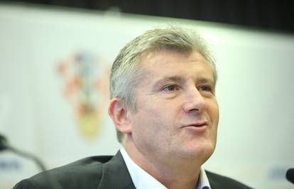 D. Šuker: Nemam dojam da je predsjednica na strani HNS-a