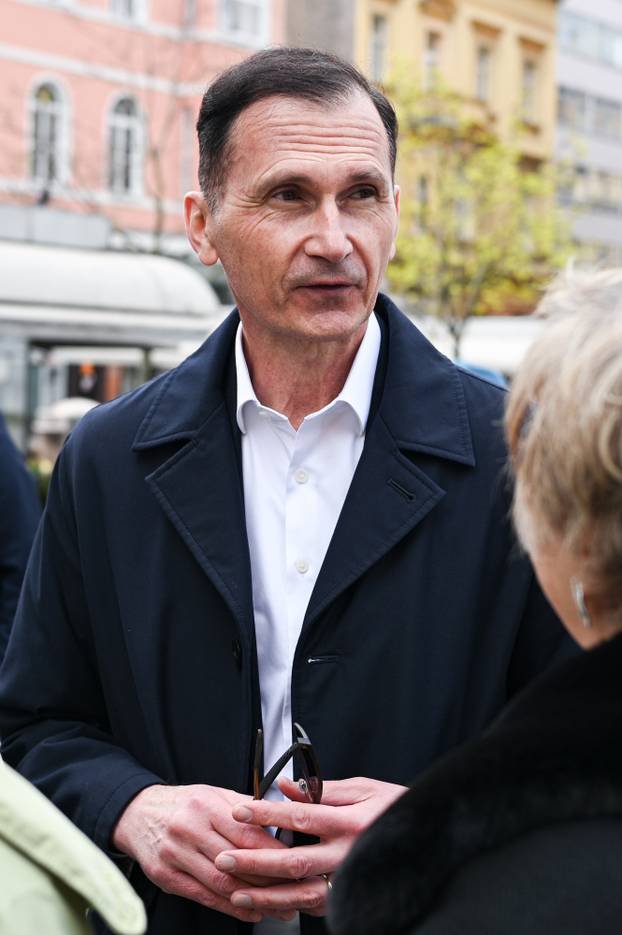 Zagreb: Poznati na špici