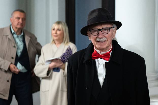 Zagreb: Dolazak poznatih na premijeru baleta Trnoružica