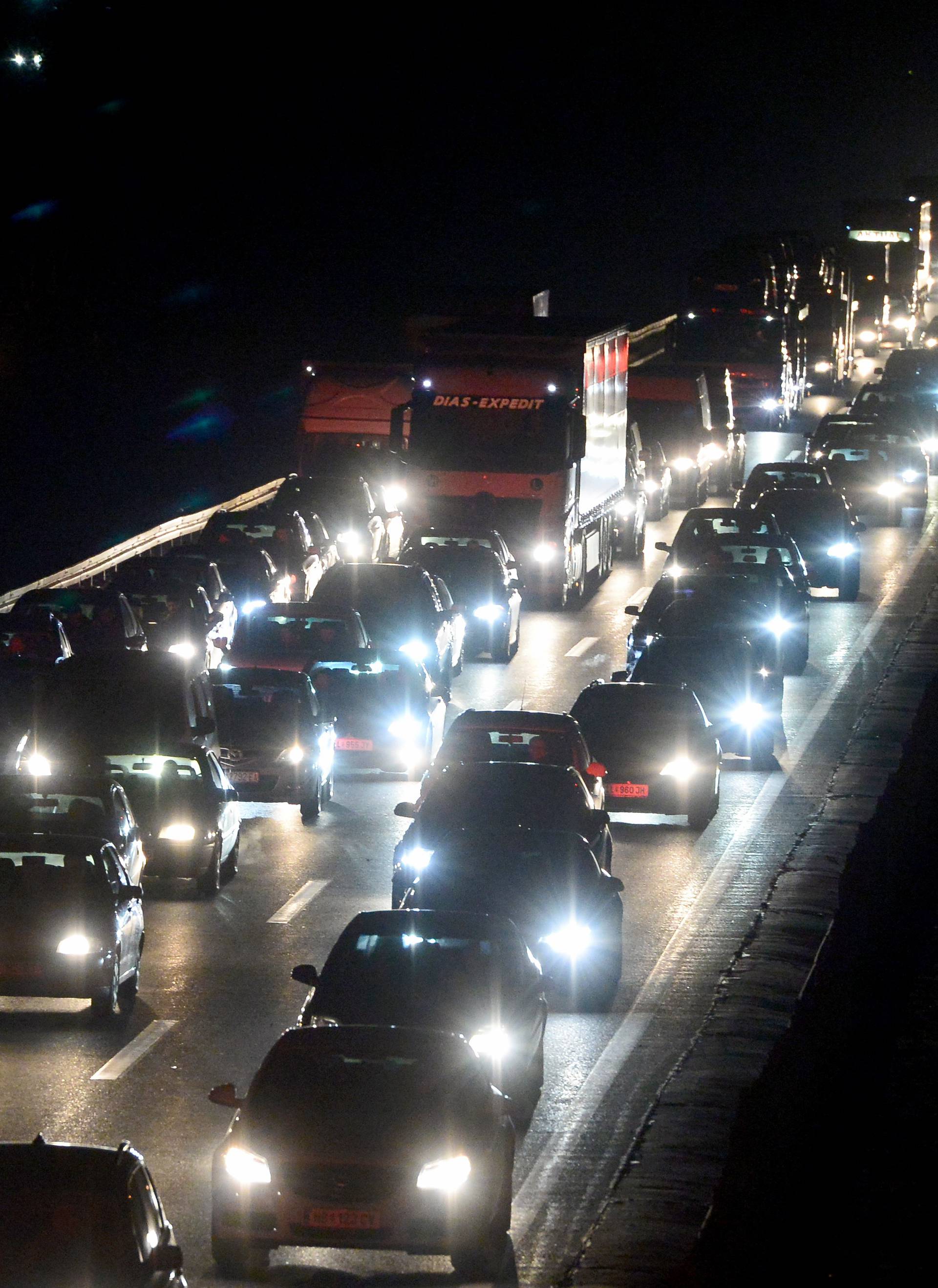 Lančani sudari usporili promet na A3, prometna i kod Rijeke