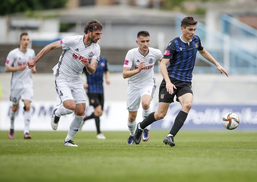 U prvoj utakmici 34. kola Prve HNL Hrvatski dragovoljac i Slaven Belupo odigrali su  1-1