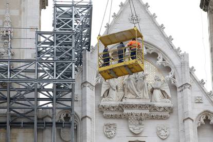 Zagreb: Postavljanje nove skele za katedralu