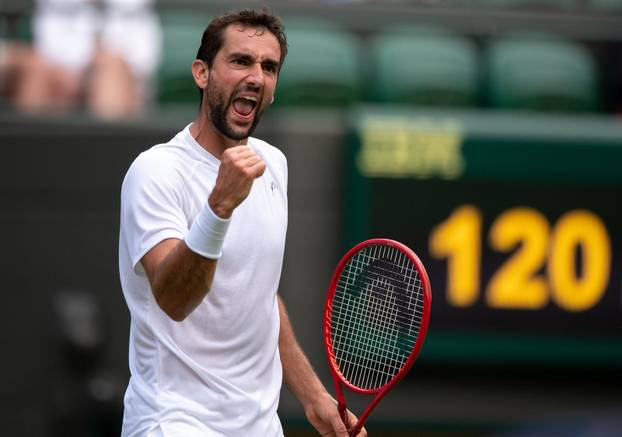 Wimbledon 2021 - Day Six - The All England Lawn Tennis and Croquet Club