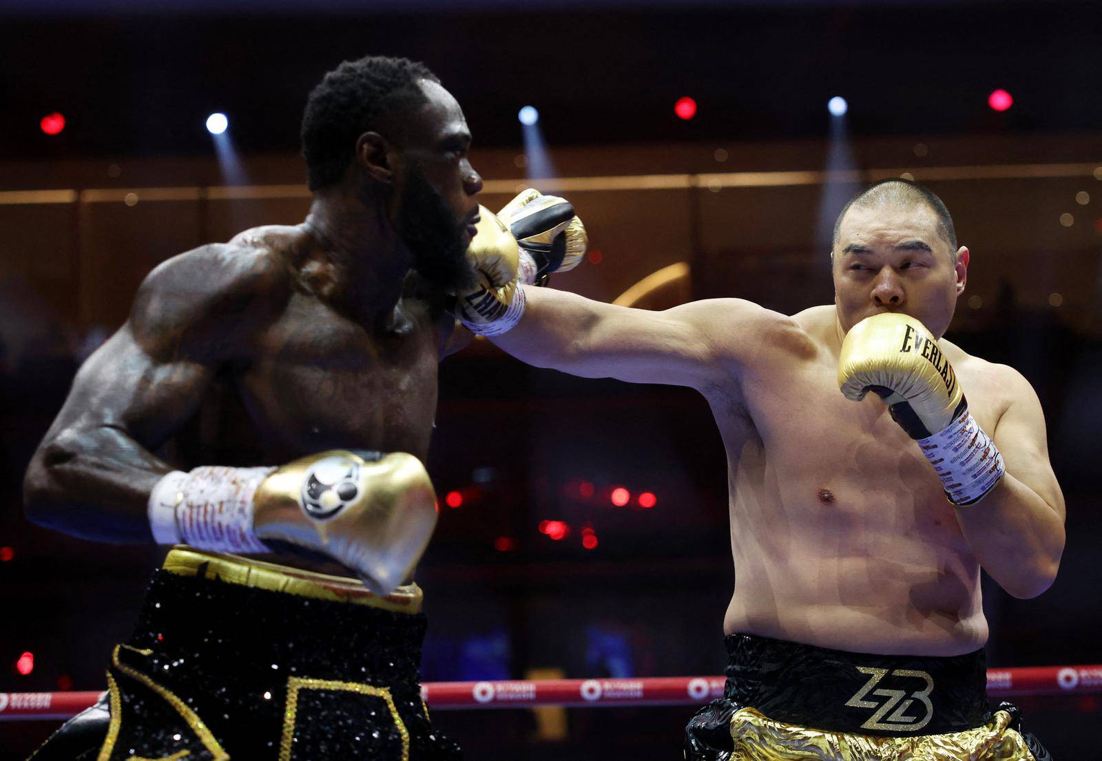 Deontay Wilder v Zhilei Zhang