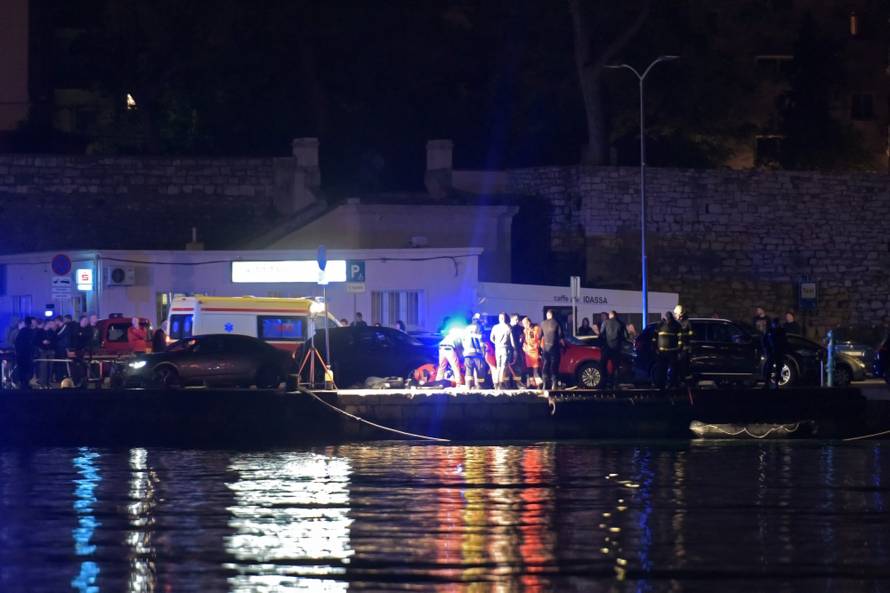 Zadar: Automobilom sletjeli u more, poginula dvojica mladića