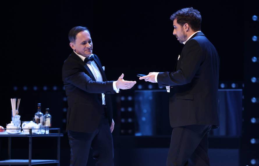 Zagreb: Predstavom Važno je zvati se Ernest otvoreno kazalište Komedija