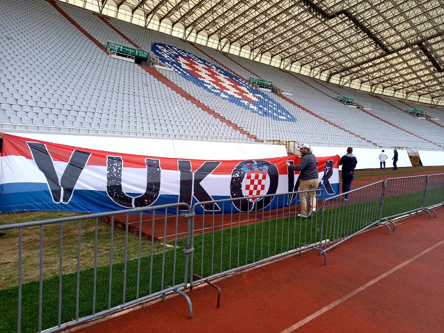 OTKRIVAMO Ovo je transparent koji ide na istok, a navijači će 15 minuta pjevati samo Vukovaru