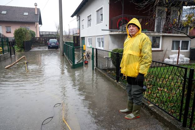Zagreb: Poplavljena Horvatova ulica u naselju Sveta Klara