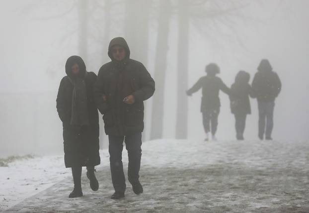 Prvi ovogodišnji snijeg zabijelio je Sljeme