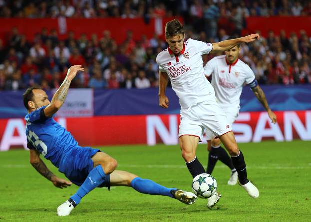 Sevilla v Dinamo Zagreb - Champions League