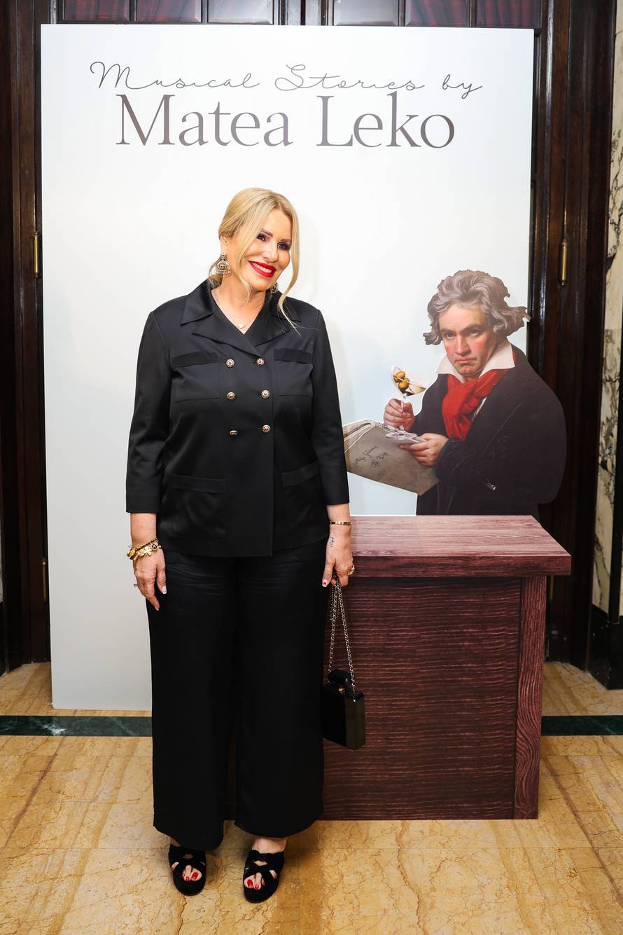 Iva Todorić, nakon što je bila na koncertima Ace Pejovića i Lepe Brene, došla slušati klasiku...