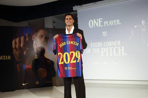 U&Zcaron;IVO Transferi: Barcelona je predstavila novo poja&ccaron;anje