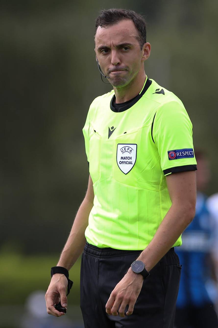 Inter Milan U19 v Rennes U19 - UEFA Youth League - Colovray Sports Centre