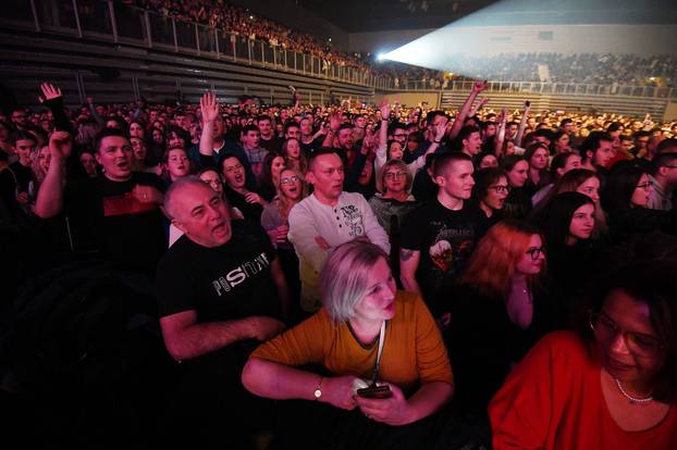 Prljavo kazalište oduševilo varaždinsku Arenu
