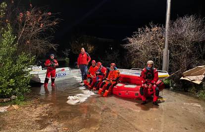 Emotivni Pranić nahvalio sve službe: 'Neumorni. Ništa im nije teško. Došli su iz svih krajeva'