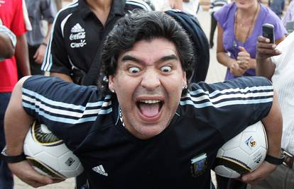 Maradona: Liječnik nam je '93. u kavu stavio doping sredstvo