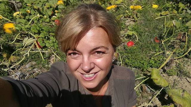 Pohvalila se: Mirjana Hrga od stresa se opušta u tatinu vrtu