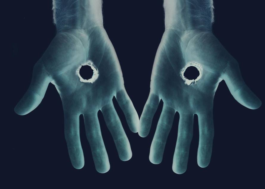 Genijalno! Ova optička iluzija omogućava gledanje kroz dlan