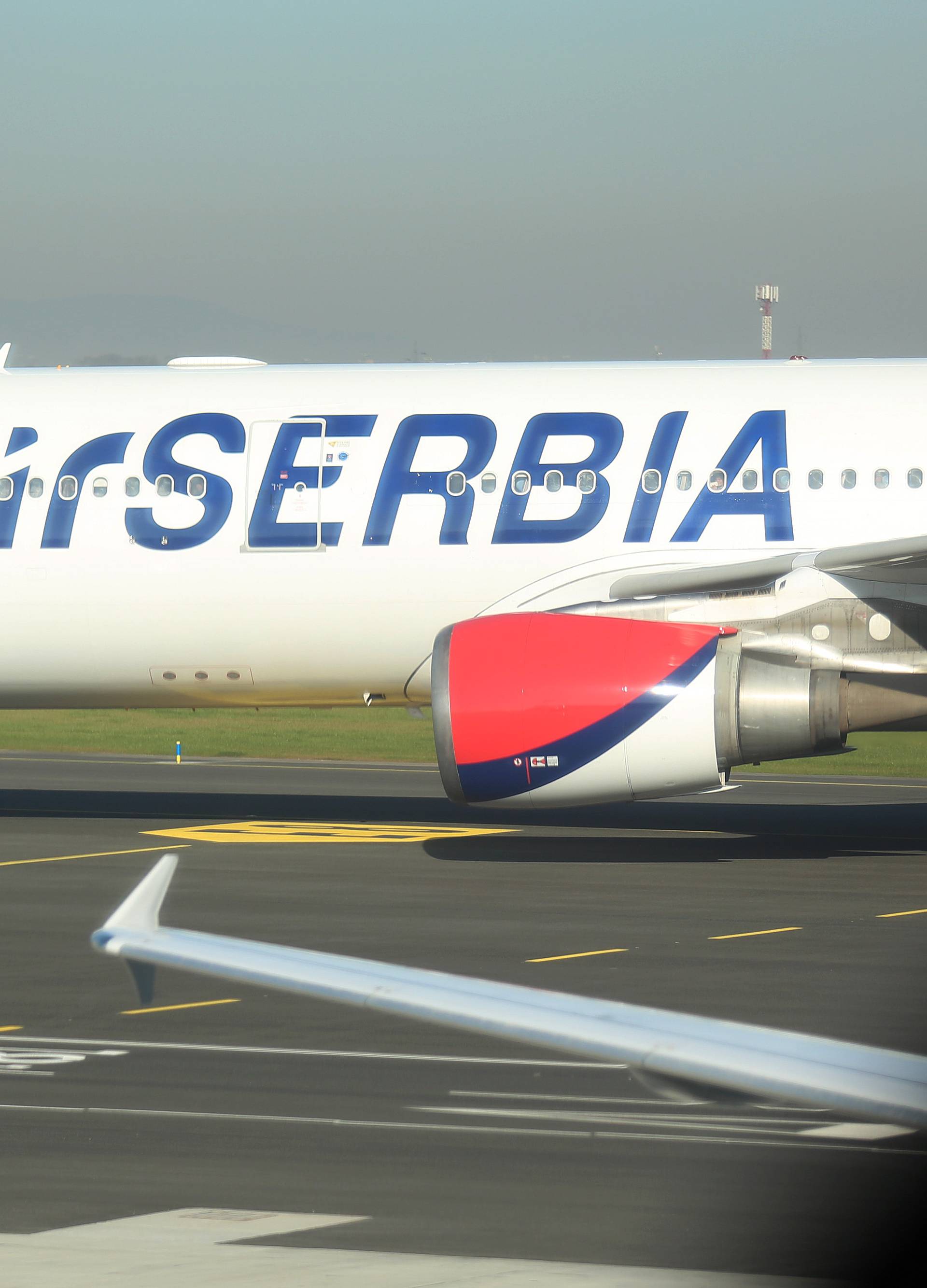 Dan otvorenja: Srbi poslali svoj najveći avion na "Tuđmana"