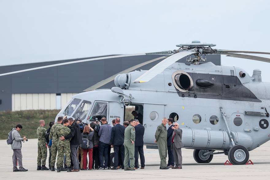 Promotivni let u sklopu prezentacije remonta helikoptera Mi-171 Sh