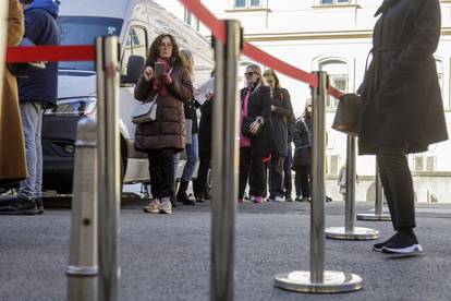 Zagreb: Zadnji dan Meštovićeve izložbe privukao velik broj ljubitelja njegovog opusa 