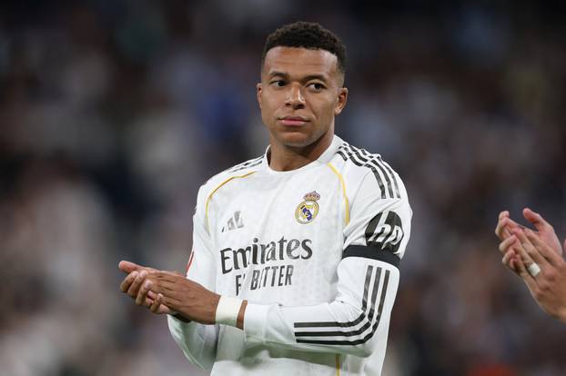 LaLiga - Real Madrid v Deportivo Alaves