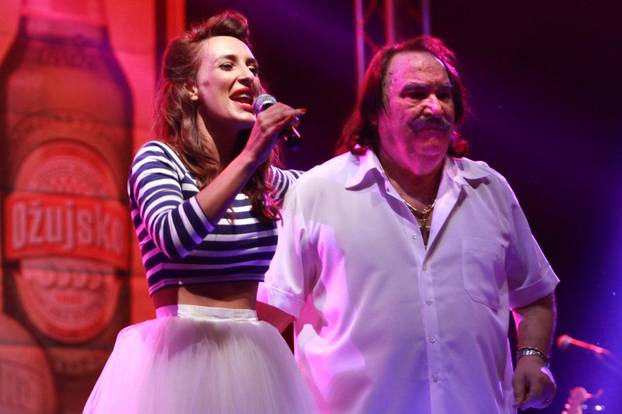 Sinj: Zajedni?ki koncert Mate Miše i Ivane Kova? u sklopu završnog turnira u balotama