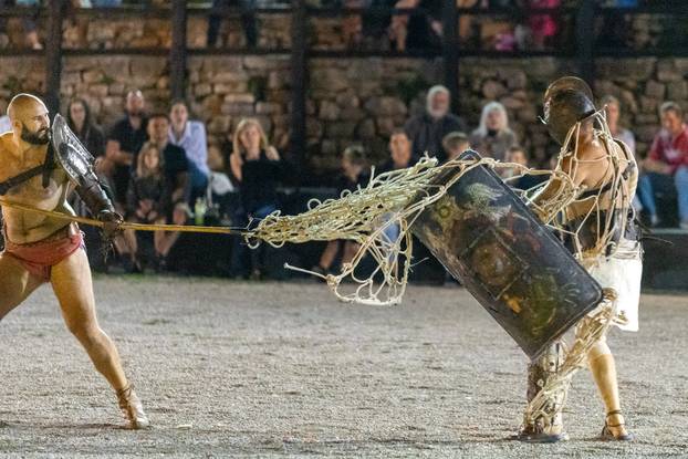 Borbe gladijatora u pulskoj Areni