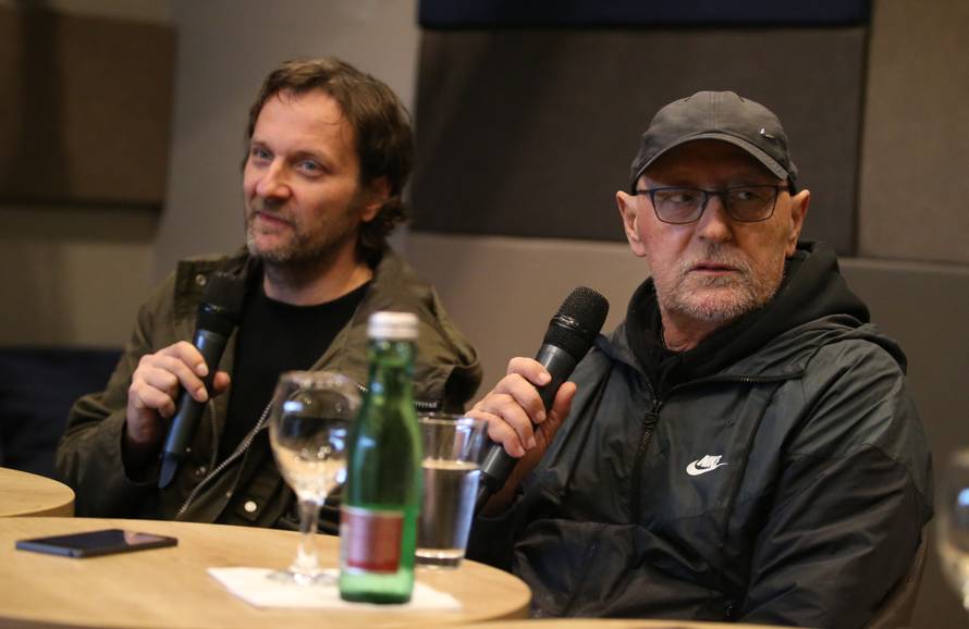 Oliver Dragojević preminuo u  splitskoj bolnici u 71. godini