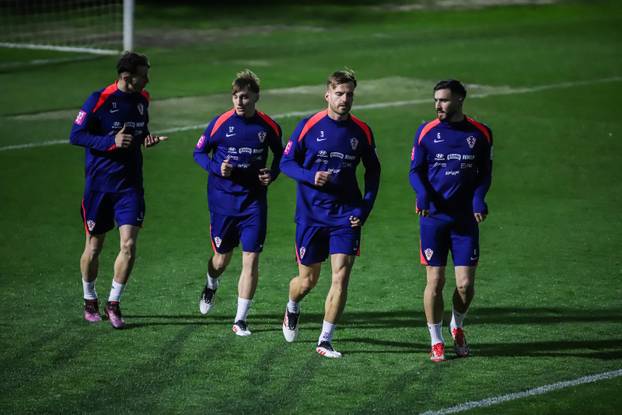 Split: Trening hrvatske nogometne reprezentacije na Poljudu
