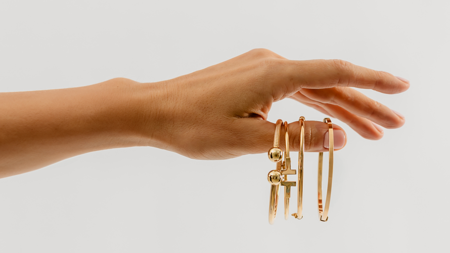 Imate staro zlato koje skuplja prašinu? Evo kako ga pretvoriti u komad koji ćete uvijek nositi