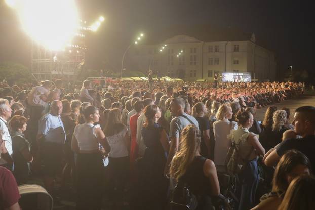 Svečano otvorenje 59. Đakovačkih vezova