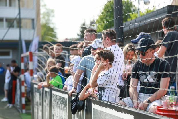 Zagreb: Revijalna utakmica legendi Dinama i hrvatske nogometne reprezentacije u čast Nikole Pokrivača