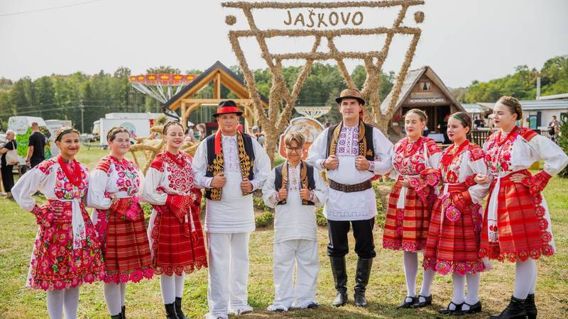 Počinje Štrudlafest 2026.: Zlatna baka i tajni recepti stižu u najslađe selo u Hrvatskoj!