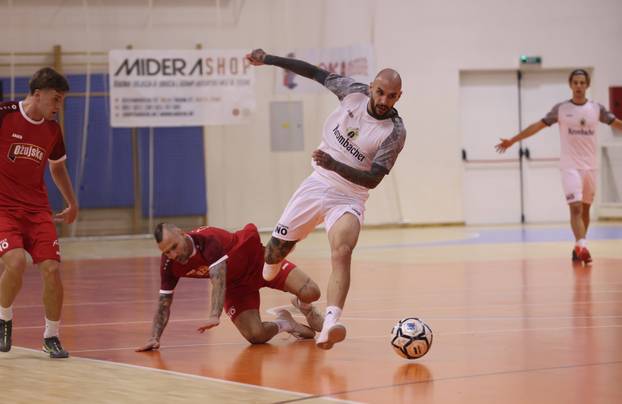 Kaštela: U finalu “4 kafića” Cafe Bar MaMa i B Cool brewery pub.