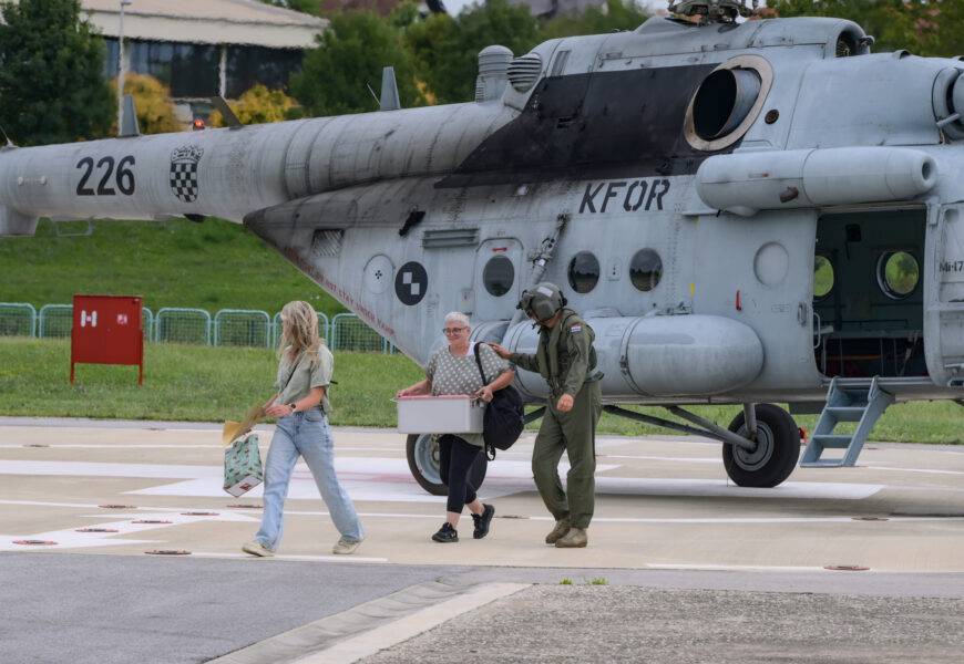 Vojni helikopter letio iz Zagreba u Osijek po srce: 'Sve naše zadaće su od posebne važnosti'