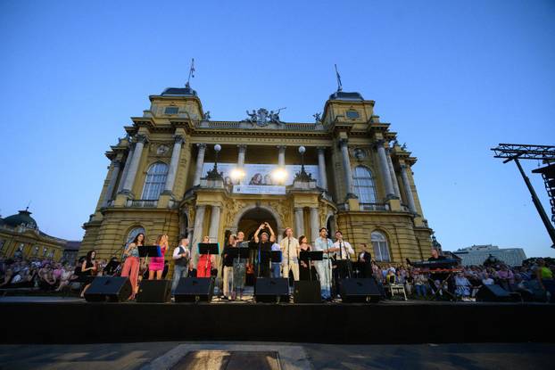 Zagreb: HNK završio kazališnu sezonu koncertom "Devedesete – godine koje pamtimo"