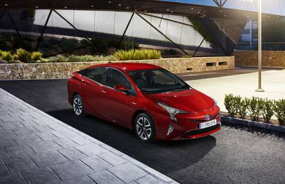 Novi Prius postaje rekorder potrošnje s 3 litre na 100 km