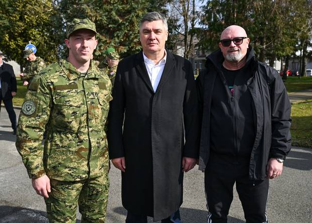 FOTO Milanović: 'O angažmanu vojske izvan domovine uvijek ćemo jako dobro razmisliti'