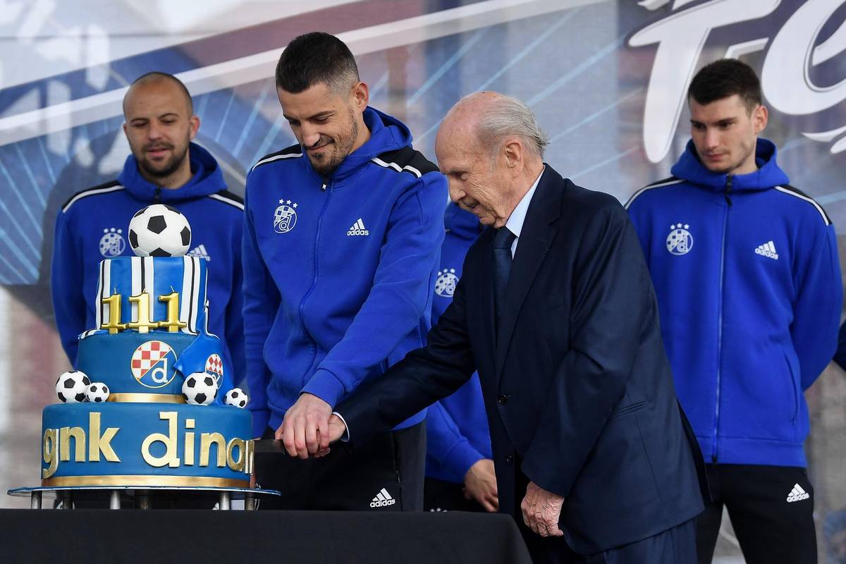 'Modri' su napunili 111 godina: Gradjanski se opirao Mađarima, Dinamo stigao 34 godine poslije