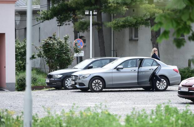 Zagreb: Dolazak odvjetnika Kristijana Knege, Imona Choudhuryja