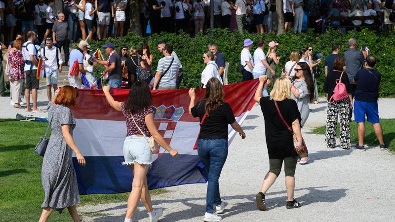 Nevjerojatne scene: Pogledajte kolonu koja ide prema Trgu!