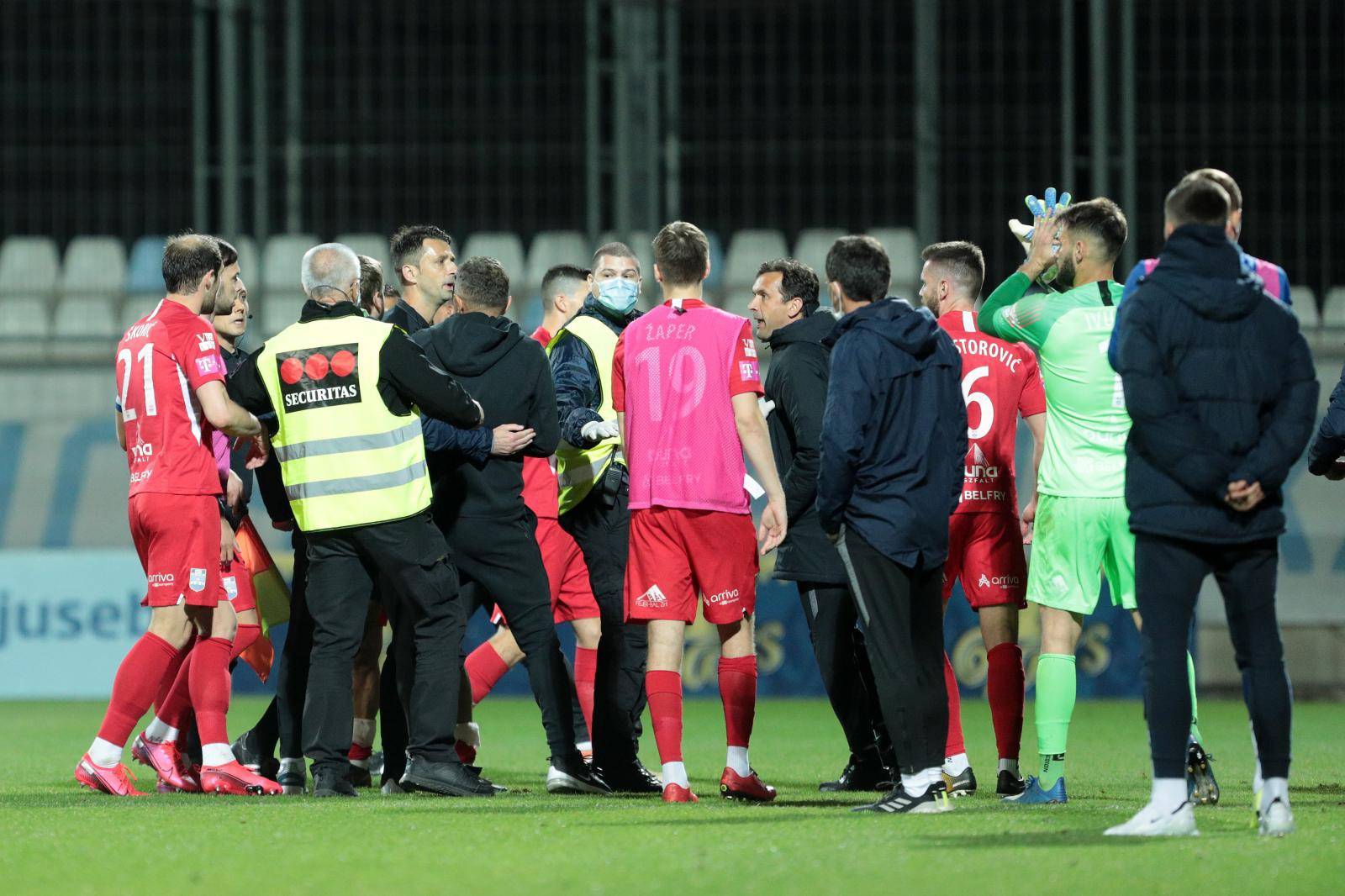 Drugi polufinalni susret Hrvatskog kupa između HNK Rijeka i NK Osijek