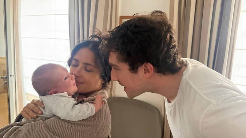 Salma Hayek postala je baka: Pohvalila se preslatkim videom