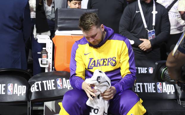 NBA: Los Angeles Lakers at Dallas Mavericks