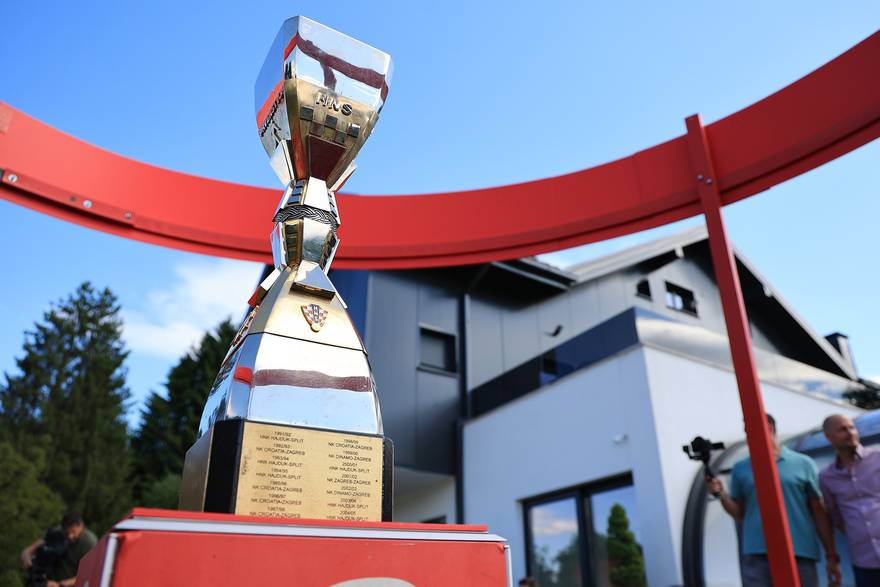 Trofej HNL-a